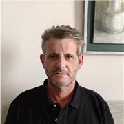 Profesor Licenciado en Ciencias del Trabajo, con amplia experiencia en Recursos Humanos, Organización de Empresas, Comunicación.